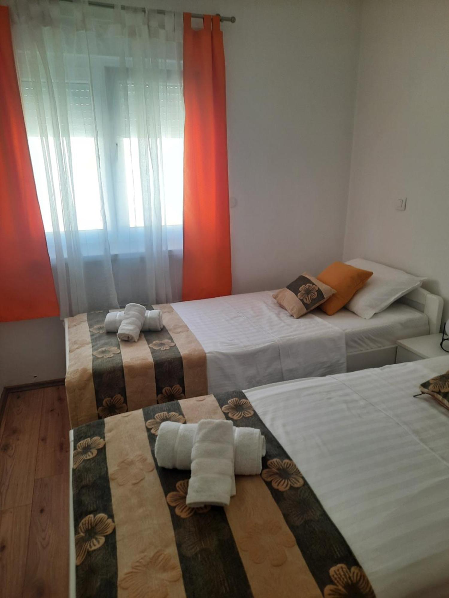 App Letta Sunset Pula Apartment Exterior foto