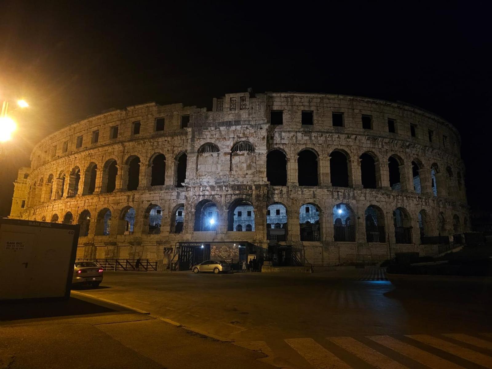 App Letta Sunset Pula Apartment Exterior foto